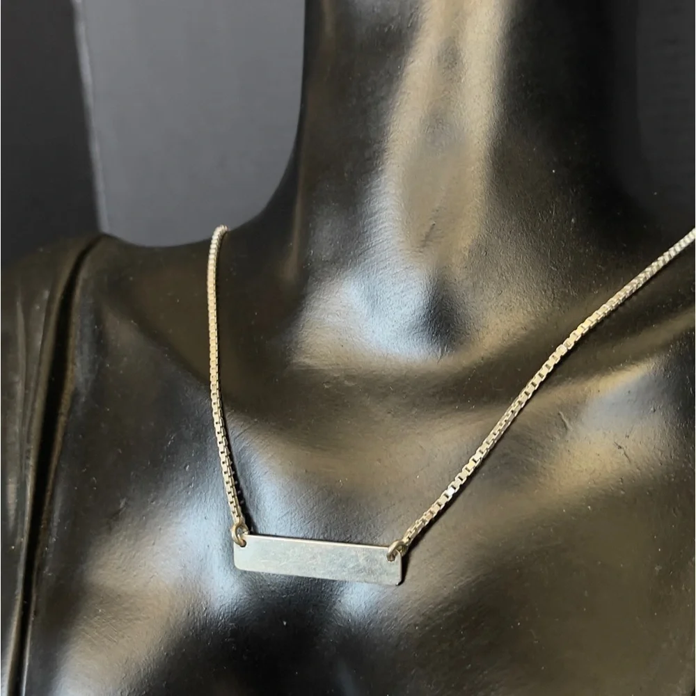 Sterling silver bar necklace - Picture 3 of 7
